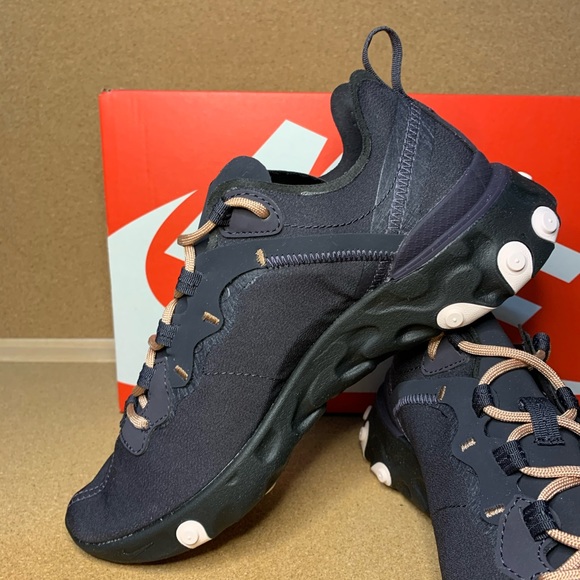 WMNS Nike Element React 55 - Picture 3 of 7